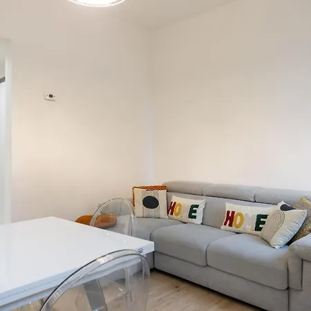 Bartolini Modern 2 Bedrooms By Halldis Daire