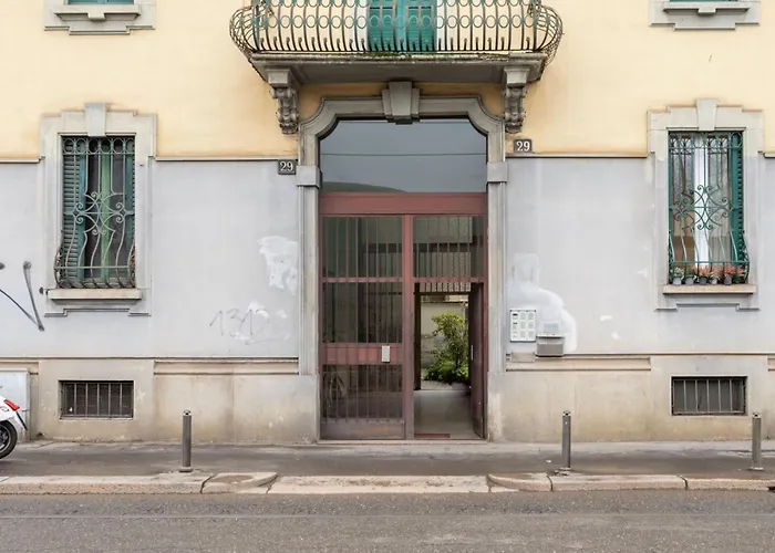 Bartolini Modern 2 Bedrooms By Halldis Milaan